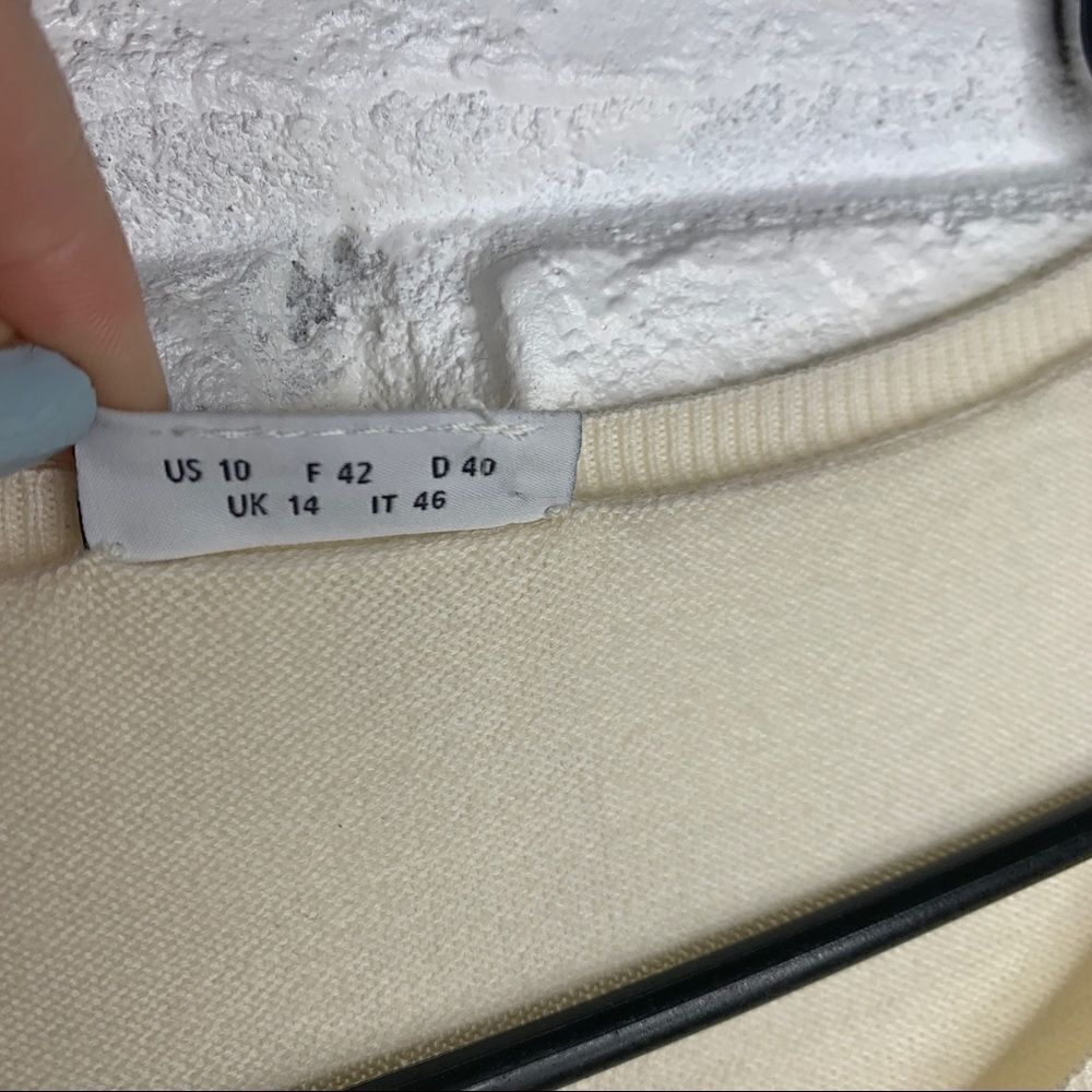 Akris Punto Sheer Wool Cream Embellished Sweater size 10 - Picture 4 of 7